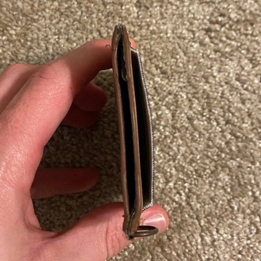 Thread Wallet - Picture 3 of 4